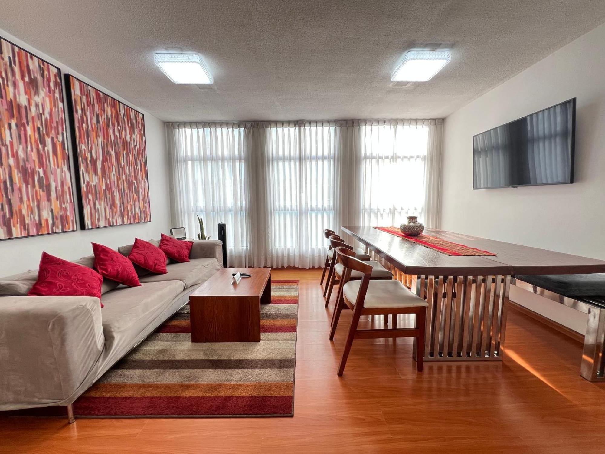 Downtown Lima Apt With May Promo Book & Save Big מראה חיצוני תמונה
