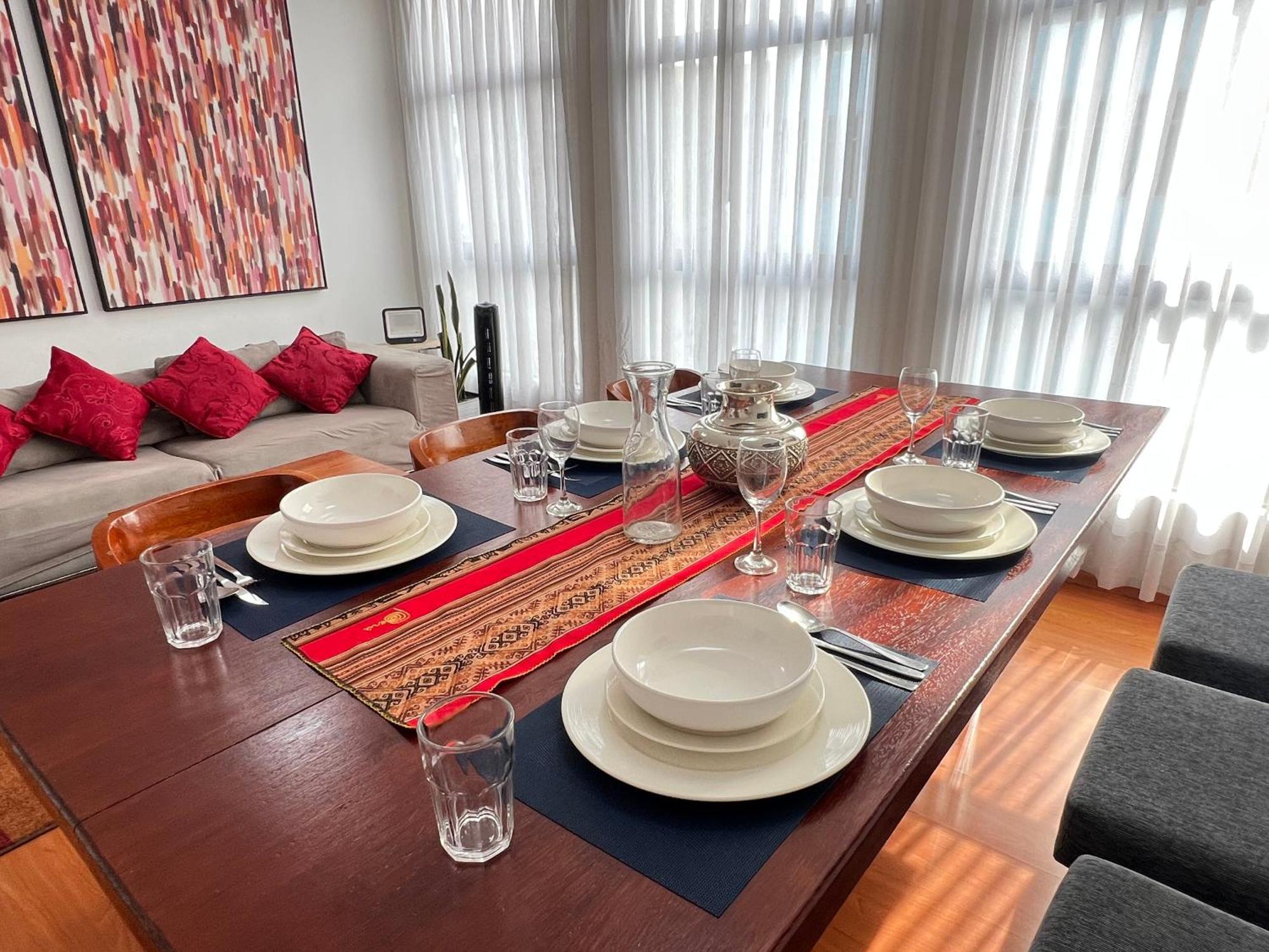 Downtown Lima Apt With May Promo Book & Save Big מראה חיצוני תמונה