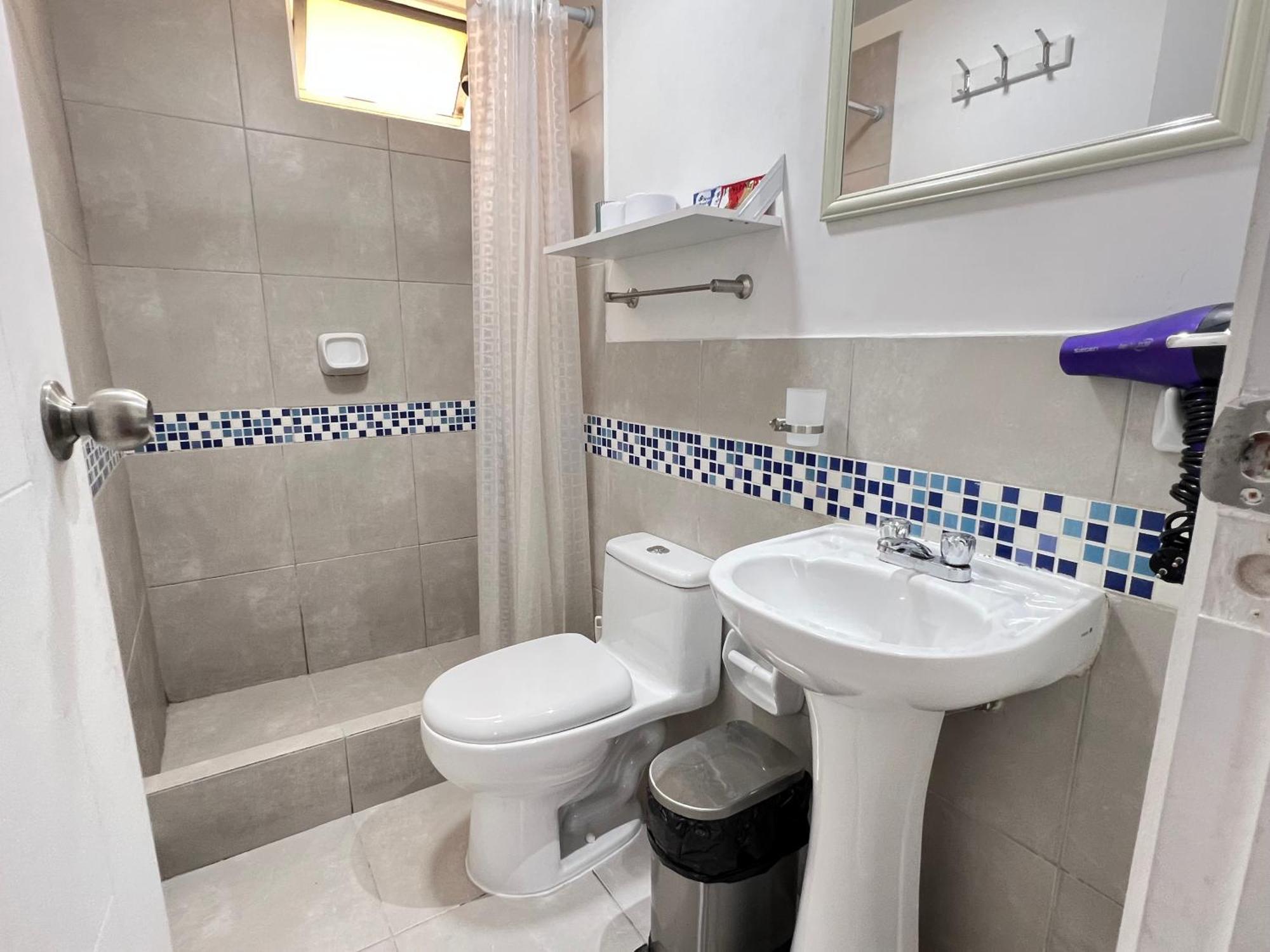 Downtown Lima Apt With May Promo Book & Save Big מראה חיצוני תמונה